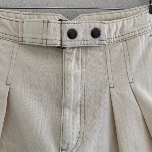 Unsubscribed Pleated Belted High Rise Shorts Cream Cotton Size 8 - Picture 10 of 11